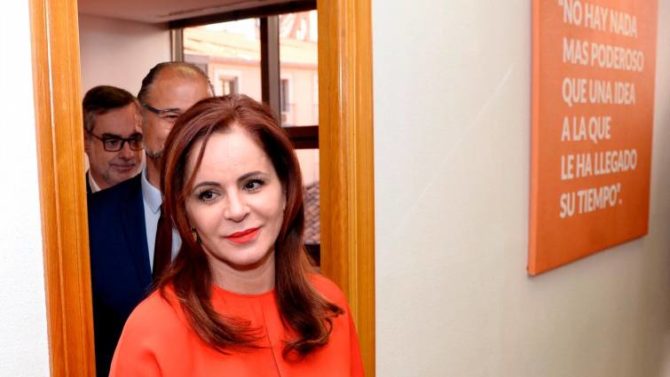 Sílvia Clemente fue elegida candidata por 35 votos de diferencia con su rival
