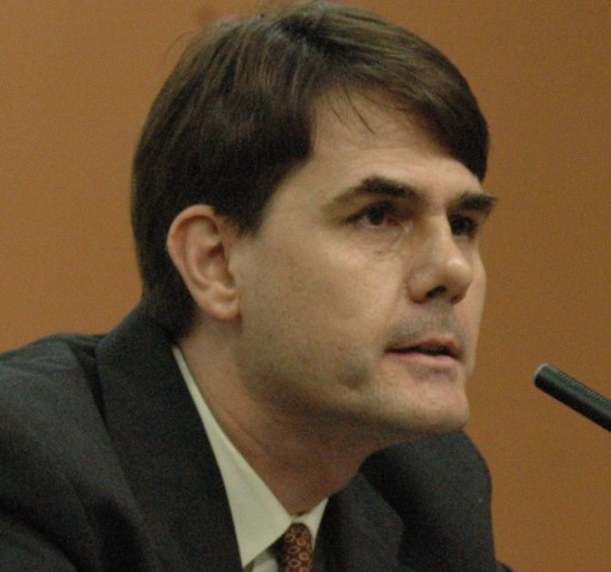 Fernando José Vaquero Oroquieta