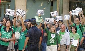 Profesores en huelga.