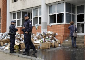 La sede parisina de la revista satírica francesa Charlie Hebdo, tras el atentado.