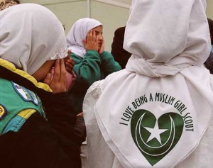 En la imagen, tres 'scouts' musulmanas en Estados Unidos.