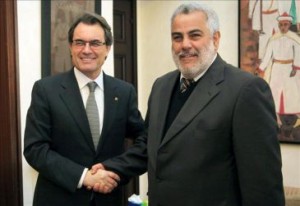 Artur Mas (i) y el presidente del Gobierno marroquí, Abdelilah Benkirán (d) ayer. 