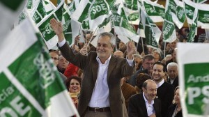 Griñán, ayer con Rubalcaba en un mitin en Atarfe (Granada).