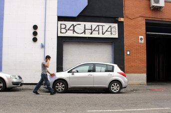 La pelea en la que ha muerto un hombre en Sabadell habría empezado delante de esta discoteca, según testigos de los hechos