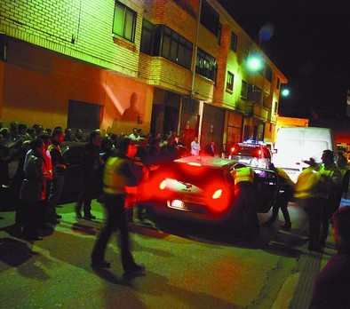 La última detención, entre vítores a la Guardia Civil, fue la del famoso frutero y se realizó en la Avenida de Cerezo.