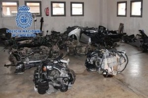 Imagen de los coches desguazados que se vendían por piezas en Marruecos 