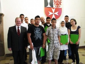 Yousef A-Abed, el cuarto por la derecha. Yousef A-Abed, el cuarto por la derecha.