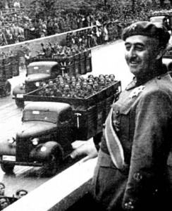 Franco, el día de la Victoria frente al comunismo.