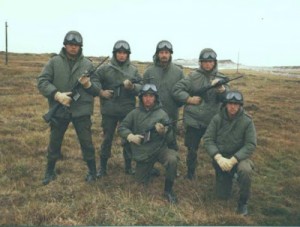 Soldados argentinos en las Malvinas.