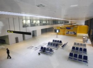 Imagen del aeropuerto de Ciudad Real, vacío de pasajeros. Imagen del aeropuerto de Ciudad Real, vacío de pasajeros.