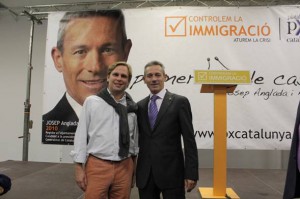 Joan Garriga (i), junto a Josep Anglada. Joan Garriga (i), junto a Josep Anglada.