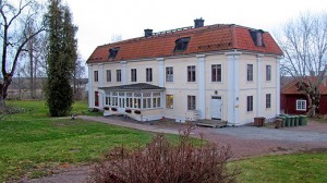 La mansión donde tuvieron lugar los hechos. La mansión donde tuvieron lugar los hechos.