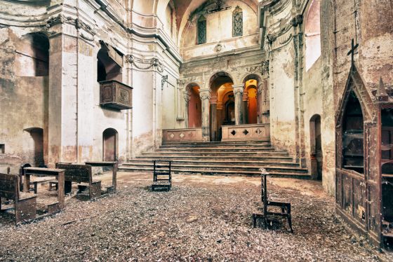 Una de las muchas iglesias abandonadas en Europa.