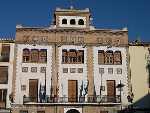Fachada del Ayuntamiento de Santa Fe.