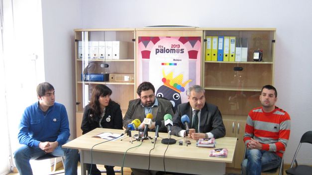 El alcalde de Badajoz, en la presentación de la fiesta de "los palomos"