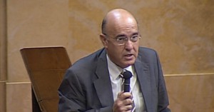 El consejero de Salud, Boi Ruiz, en una foto de archivo