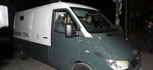 El furgón policial con Blesa se dirige a Soto del Real. 