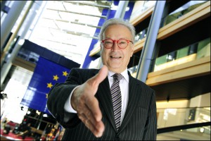 Hannes Swoboda, promotor de la iniciativa
