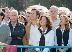 Dirigentes del PP, en la última concentración de la AVT