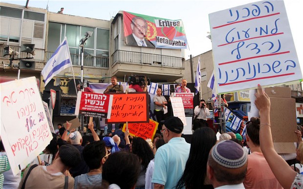 Ciudadanos israelíes a Netanyahu de permisividad con los inmigrantes subsaharianos