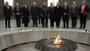 Monumento en homenaje a las víctimas del genocidio armenio en Erevan, la capital del país.