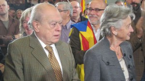 El ex presidente de la Generalitat, Jordi Pujol, junto a su esposa, Marta Ferrusola. 