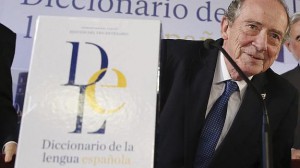 El director de la RAE, José Manuel Blecua, presenta la nueva edición del diccionario de la Lengua.