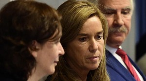 La ministra de Sanidad, Ana Mato durante la rueda de prensa de urgencia convocada ayer tarde por el primer caso confirmado de ébola en España
