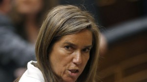 La ministra Ana Mato, centro de todas las miradas