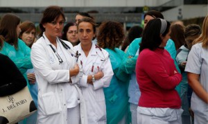  Médicos de La Paz denuncian un posible delito contra la salud pública.