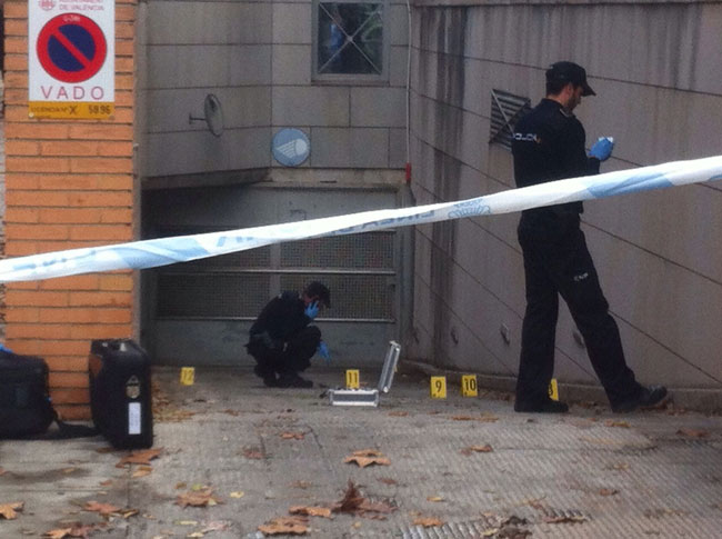 Garaje donde se han refugiado dos de los perseguidos.