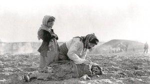Muchos armenios murieron víctimas del hambre y las precarias condiciones de vida de camino al exilio