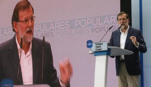 El presidente del Gobierno, Mariano Rajoy, durante su intervención en el acto de presentación de los candidatos conservadores.