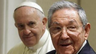 El presidente de Cuba, Raúl Castro, con el Papa.