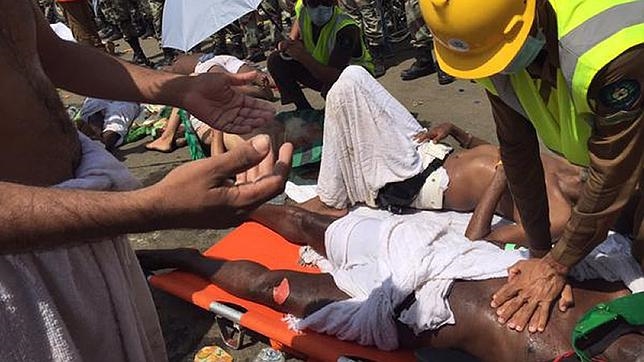 Hay 450 personas heridas tras la avalancha que tuvo lugar a unos 15 kilómetros de la ciudad saudí