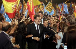 Mariano Rajoy y Nicolas Sarkozy en el cierre de campaña de las elecciones catalanas