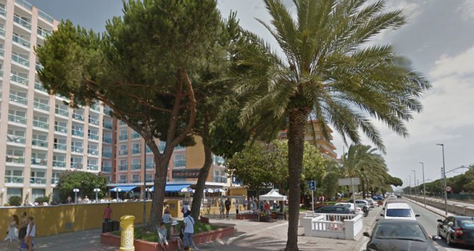 Exterior de la discoteca Tropicana de Malgrat de Mar (Barcelona)