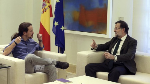 Mariano Rajoy recibe a Pablo Iglesias en La Moncloa. 