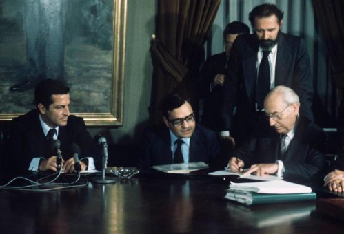 Pactos de La Moncloa.
