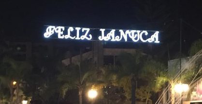Alumbrado felicitando la Janucá en Torremolinos