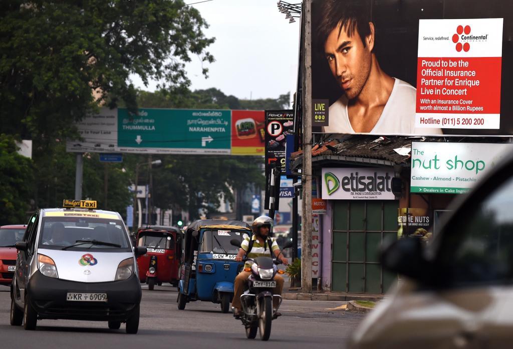 Cartel del concierto de Enrique Iglesias en Sri Lanka.