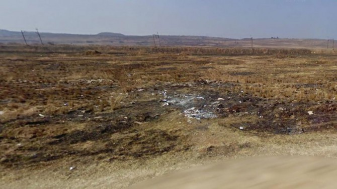 En este descampado hallaron los restos de la joven mutilada