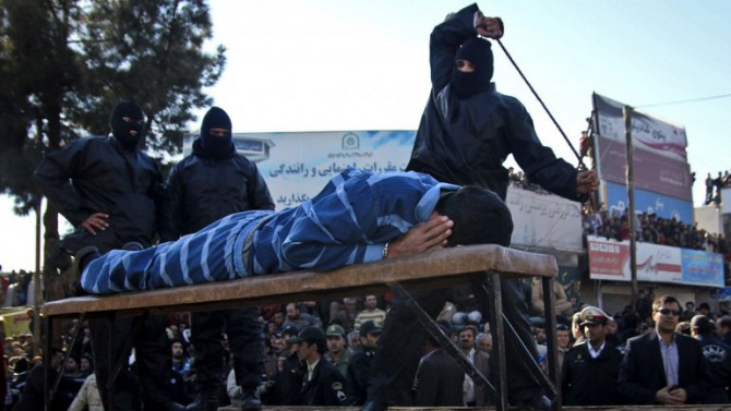 Docenas de personas que fueron detenidas en Irán antes de cumplir 18 años corren el riesgo de ser ejecutadas