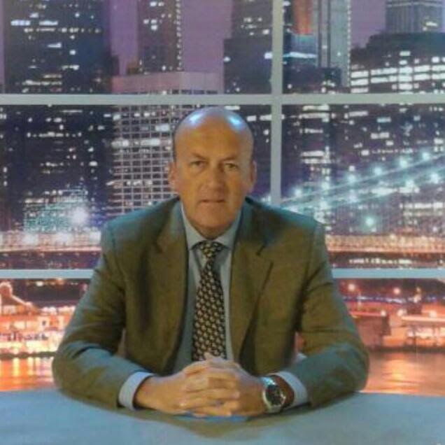 El autor de la carta, en el plató de "La ratonera"