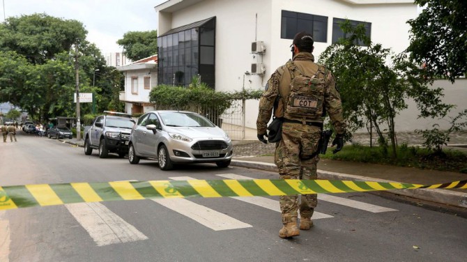 La policía registró el Instituto Lula.