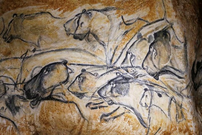 Réplica de las pinturas rupestres de la Cueva Chauvet-Pont d'Arc, en Francia.