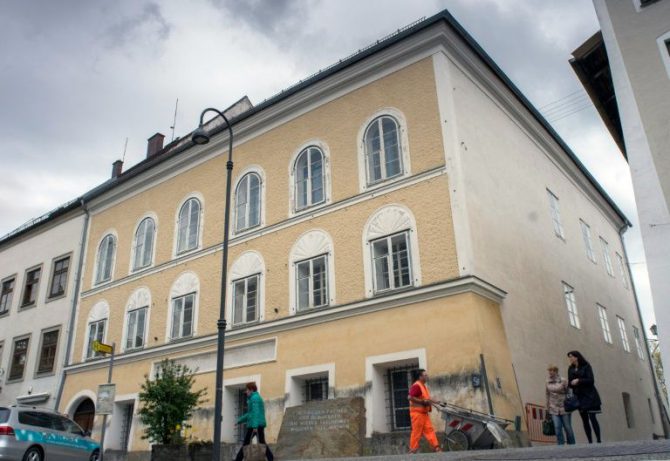 La casa donde vivió Adolf HItle en Braunau Am Inn, Austria