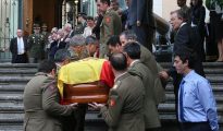 Traslado de los restos mortales del brigada Luis Conde, asesinado por la banda terrorista ETA en Santoña (Cantabria), en la madrugada del 22 de septiembre de 2008.
