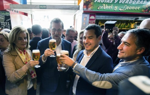 Rajoy, en el mercado de Atarazanas.