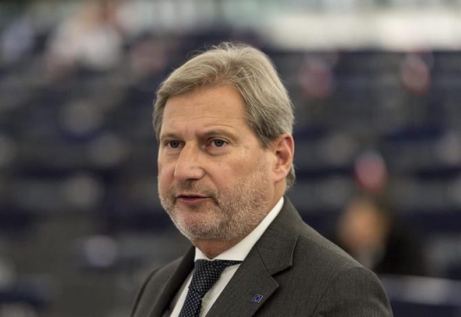 El comisario europeo de Vecindad y Negociaciones para la Ampliación, Johannes Hahn. 